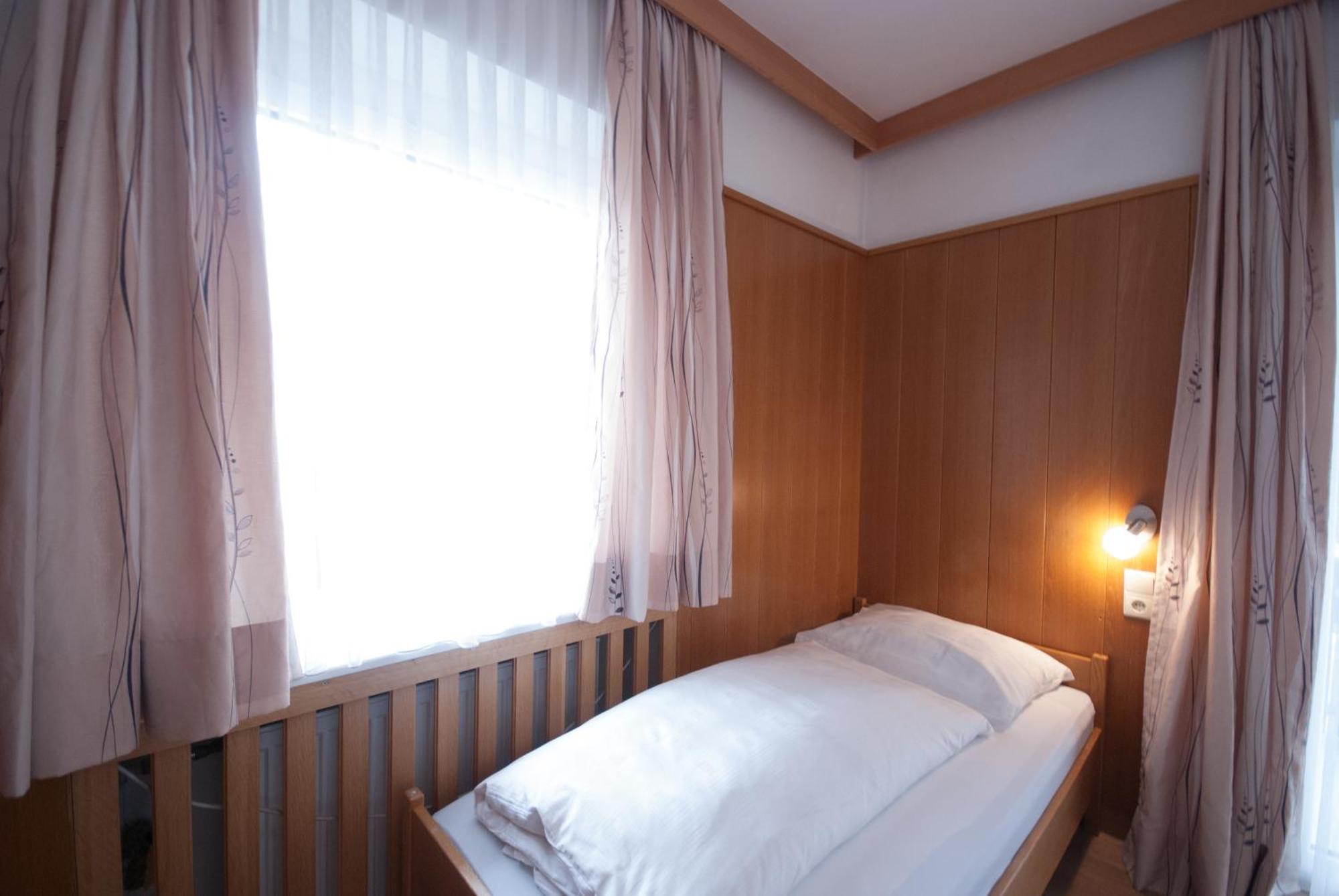 Aparthotel Garni Hofer Sexten Exteriér fotografie