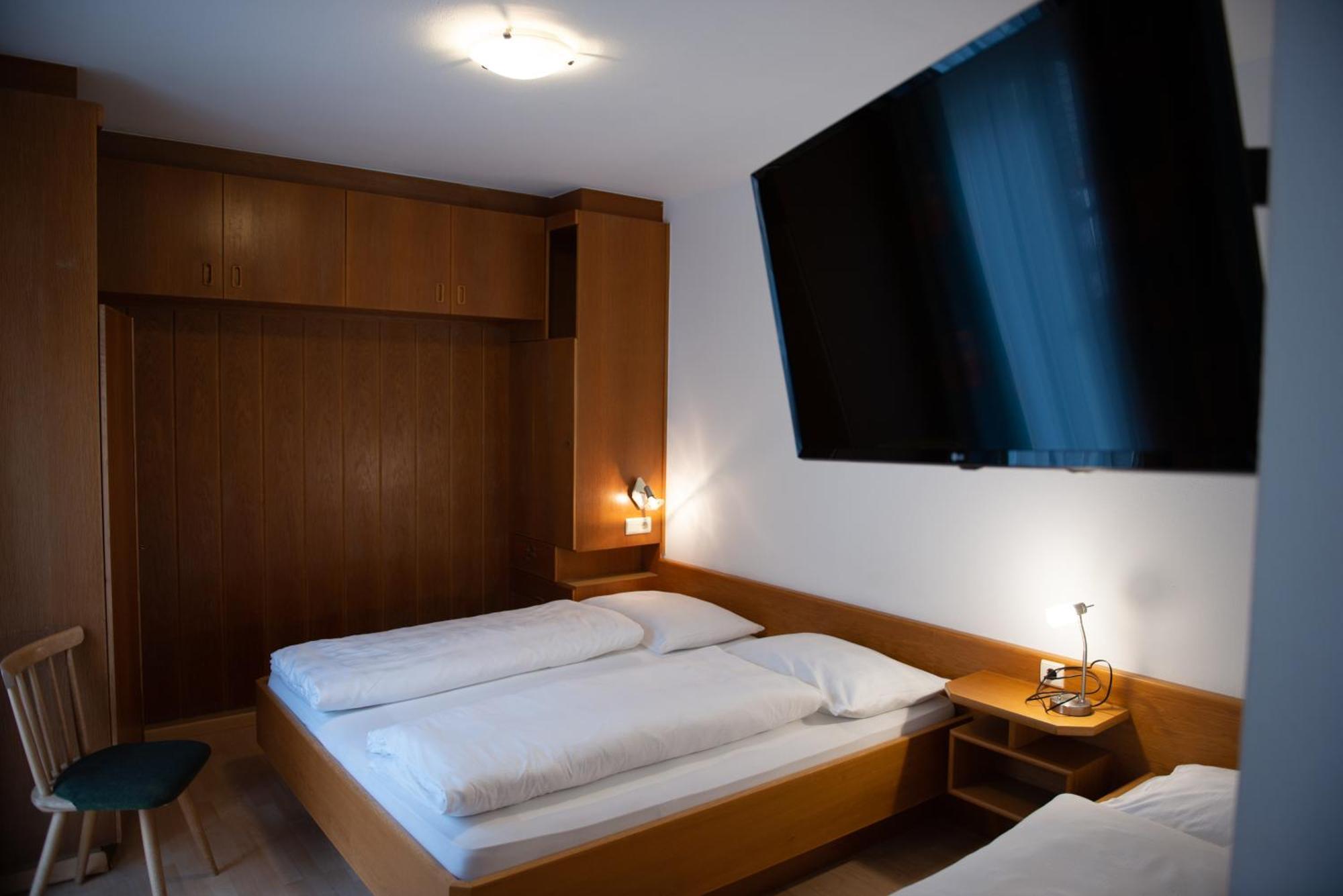 Aparthotel Garni Hofer Sexten Exteriér fotografie