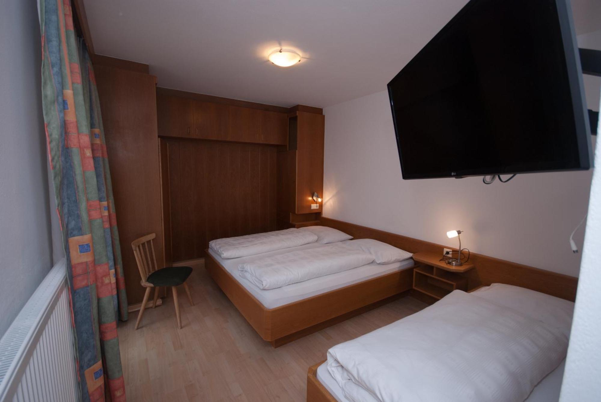 Aparthotel Garni Hofer Sexten Exteriér fotografie