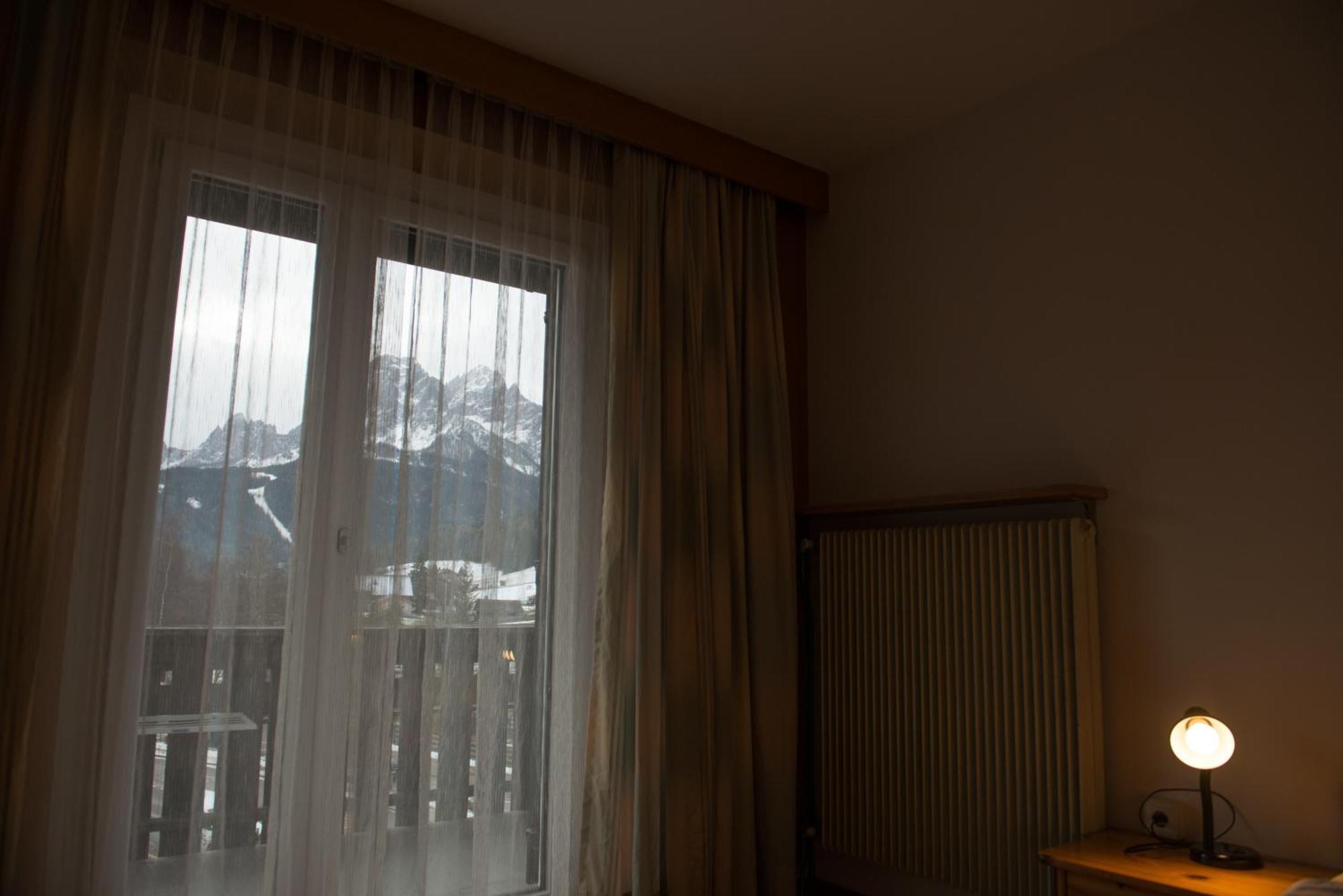 Aparthotel Garni Hofer Sexten Exteriér fotografie