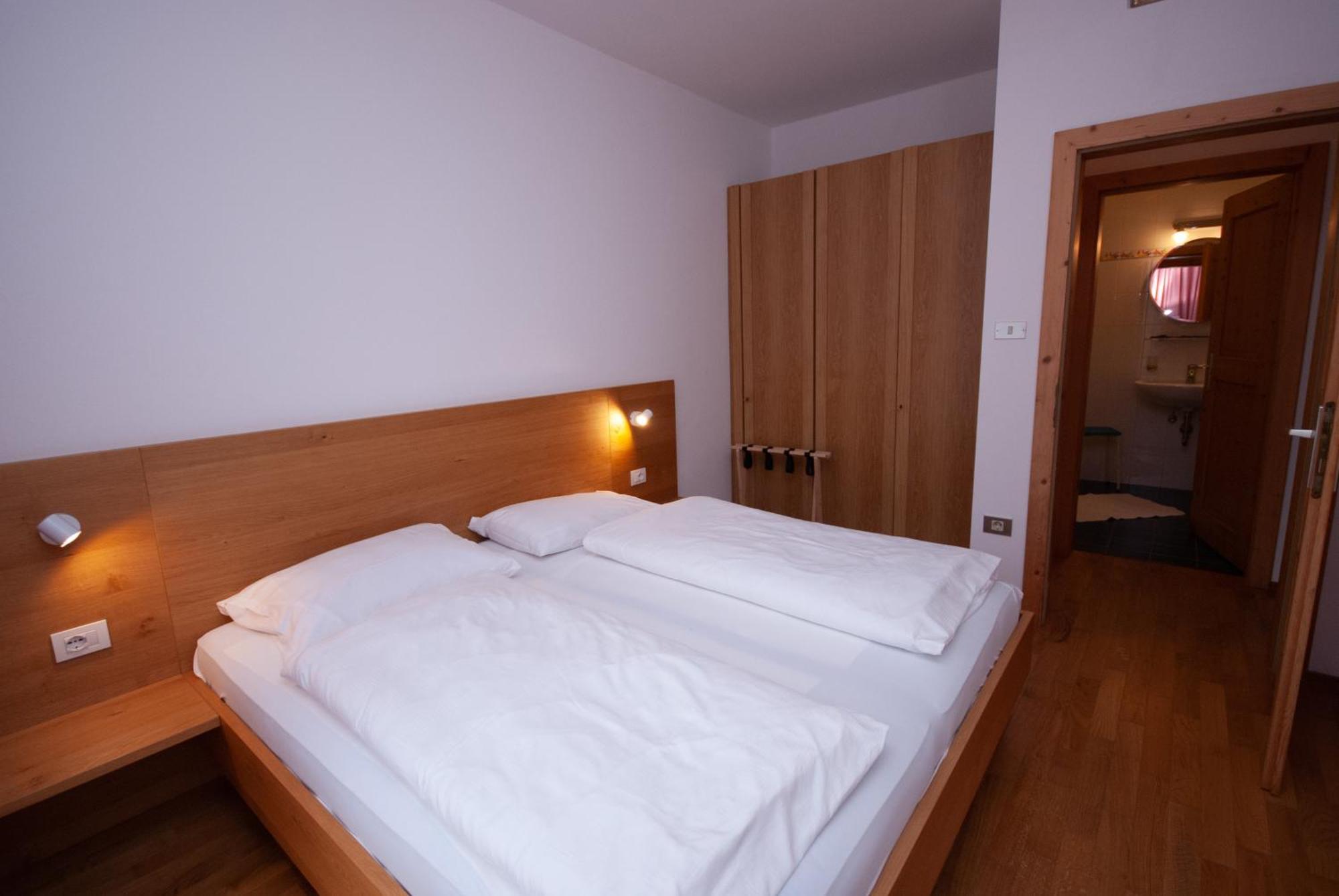 Aparthotel Garni Hofer Sexten Exteriér fotografie