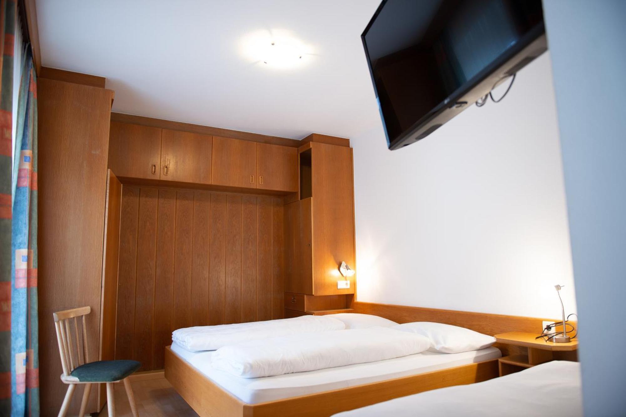 Aparthotel Garni Hofer Sexten Exteriér fotografie